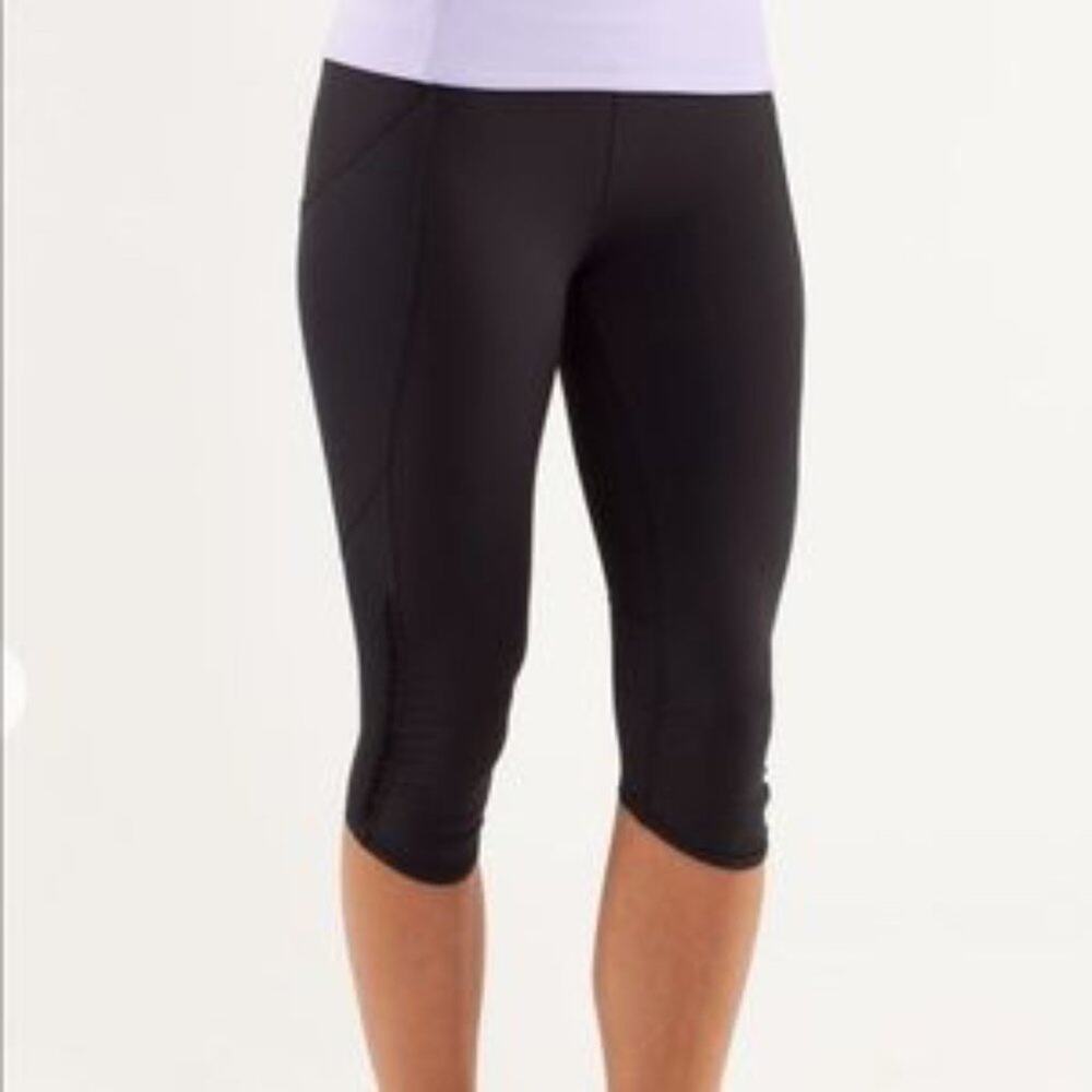 LULULEMON Nothing To Hide Crop Black And Lilac Legging  6
